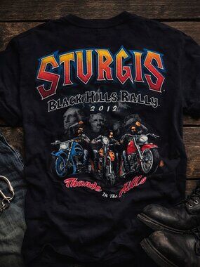 NWOT Sturgis Black Hills Rally 2012 Graphic T-Shirt | Gildan Ultra Cotton | XL
